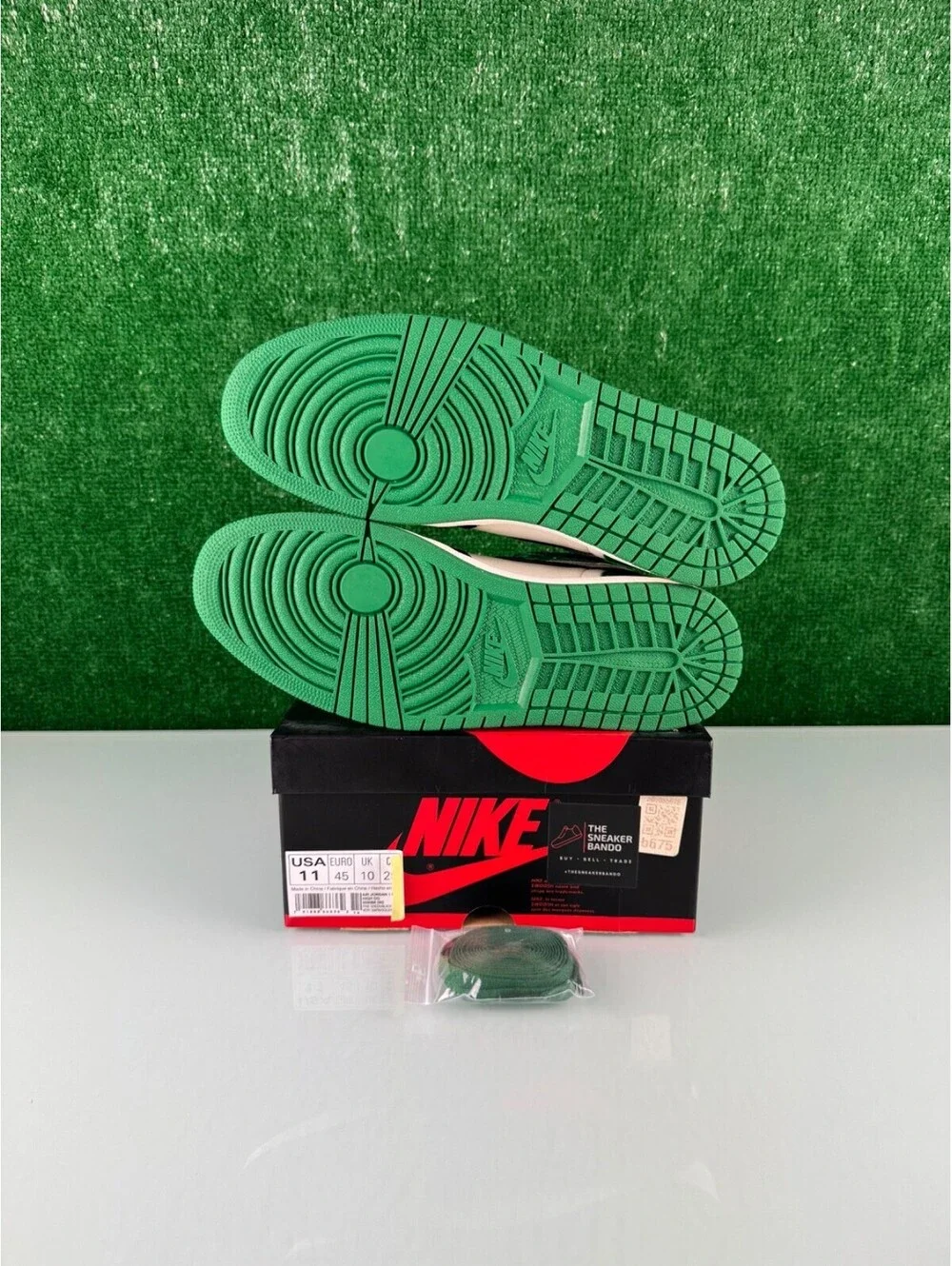 Size 11 - Jordan 1 Retro High OG Pine Green 2018
